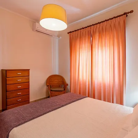 Tenis Mar E البوفيرا